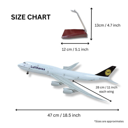 Lufthansa 747-8 Boeing Plane