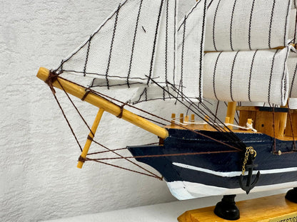 Handmade Ship Model 1R – 32cm Collector’s Classic Gift