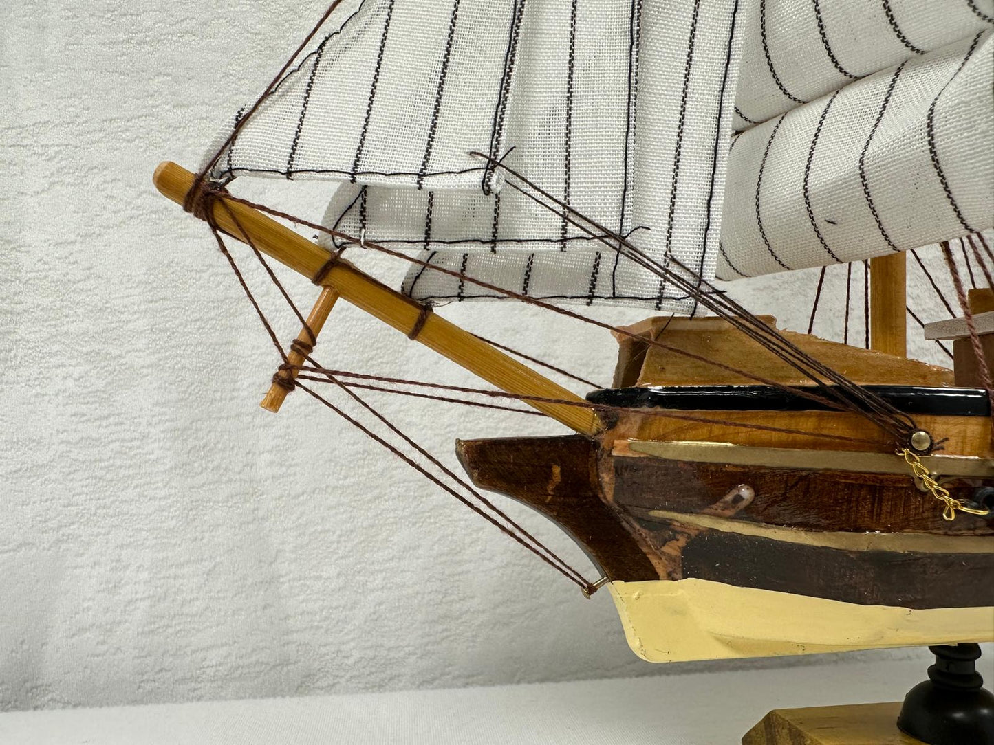 Handmade Confection Ship Model 1K – 32cm x 32cm, Decorative Gift