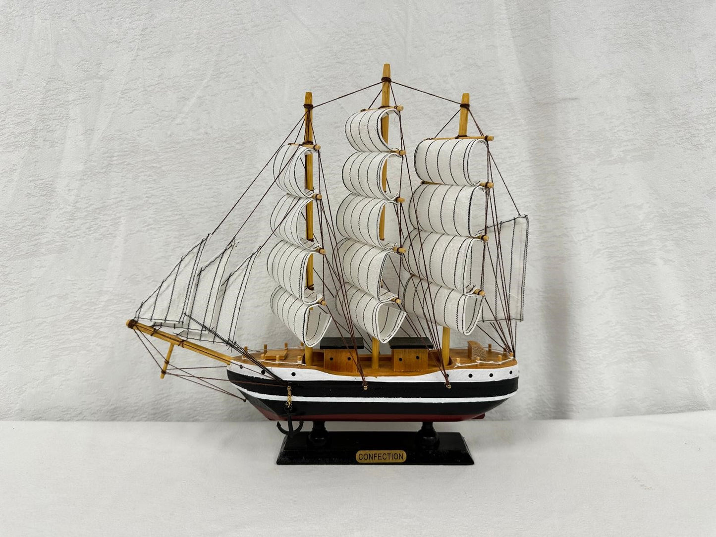 Handmade Ship Model 1Q – 32cm Collector’s Edition Gift